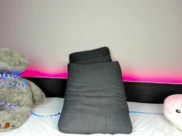 webcam girl sophie_5 today image #399499