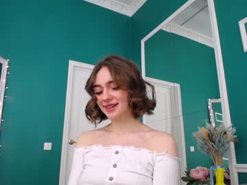 webcam girl adelewilson__ today image #1249207