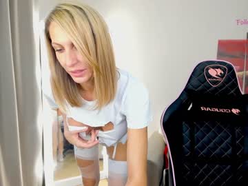 webcam girl grey_n_agata today image #2958279