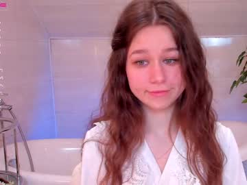 webcam girl siberian_bunny today image #3823422