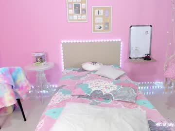 webcam girl little_effy18 today image #2123475