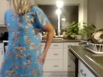 webcam girl bambis_honeypot today image #981174