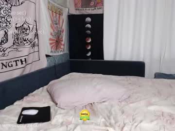 webcam girl sugarcraaash today image #99582