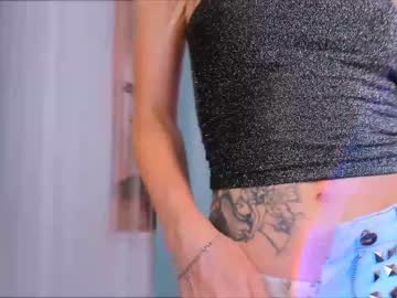 webcam girl emmi_rosee today image #2300709