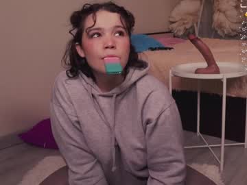 webcam girl chery_lady22 today image #3536878