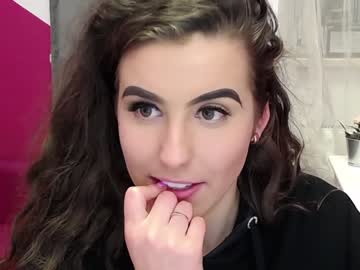 webcam girl kate_modeste today image #1402344