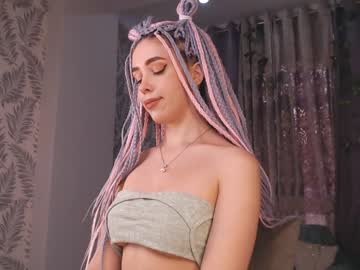 webcam girl arian_fox today image #1800694