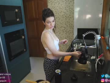 webcam girl loollypop24 today image #1323949