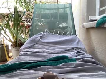 webcam girl gl1tter_barbie today image #1724755
