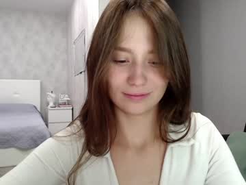 webcam girl _hey_siri_ today image #2508334