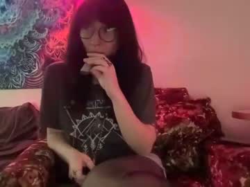 webcam girl snailey94 today image #3978471