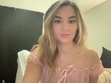 webcam girl kyleegrey today image #3399587