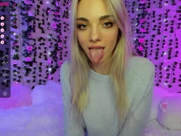 webcam girl bunnydollstella today image #3694061