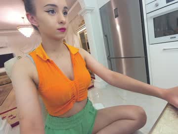 webcam girl ehotlovea today image #3078167