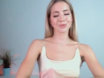 webcam girl emmi_rosee today image #588826