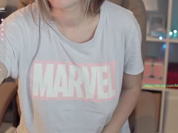 webcam girl mia_milagros today image #2086687