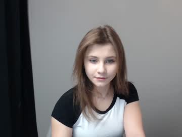 webcam girl relax_nina today image #431093