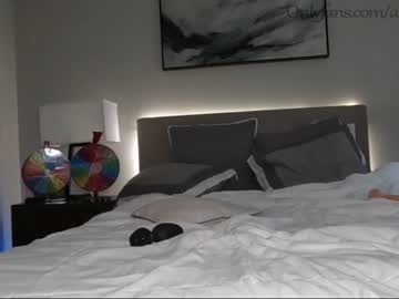 webcam couple ari_lovexo today image #1676942