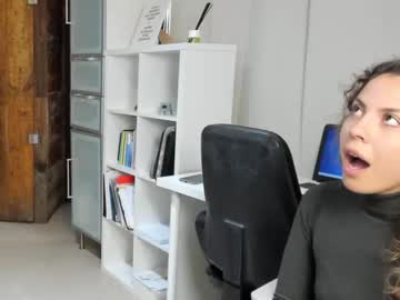 webcam couple dolce_cucciola today image #3463068