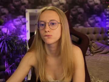 webcam girl angeellina today image #3119622