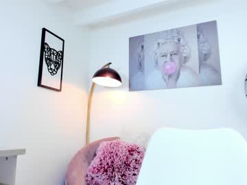 webcam girl missniley today image #863598