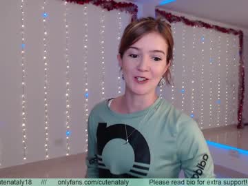 webcam girl cutenataly today image #1289747