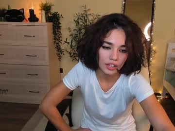 webcam girl ella_flar_ today image #2824011