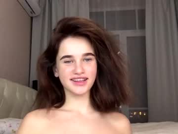 webcam girl ella_hey today image #3185297