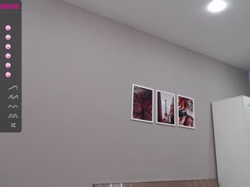 webcam girl angella_kleee today image #1535766