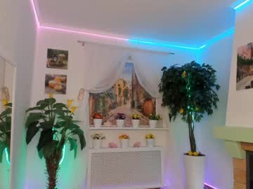 webcam girl xoanetta today image #709760