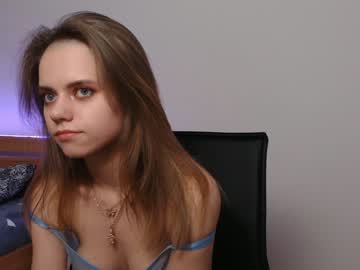webcam girl alisastrange today image #3510976