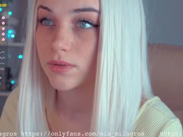 webcam girl mia_milagros today image #779319