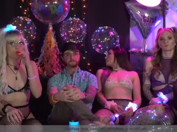 webcam couple kats_cam today image #1325794