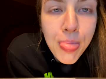 webcam girl woahitssarah today image #3343984