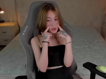 webcam girl razego0d today image #4036054