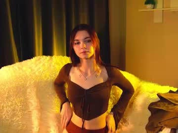 webcam girl lil_rays today image #4055004