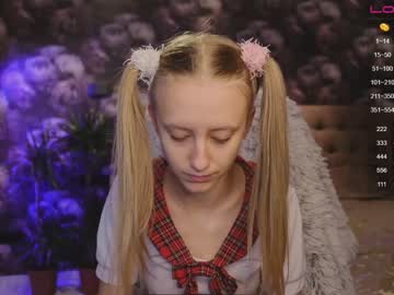 webcam girl angeellina today image #1160886