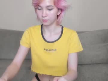webcam girl karinalin18 today image #3731767
