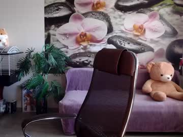 webcam girl jennycutey today image #1987573