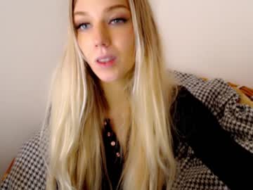webcam girl pervyblonde today image #1767508