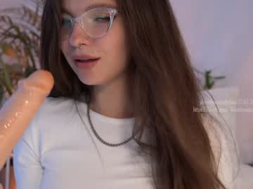 webcam girl _deepthroatgalactica today image #2292773