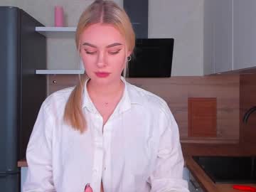webcam girl 8a8y_nura today image #314734