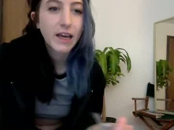 webcam girl lazycatprincess today image #1014678