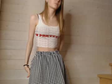 webcam girl princess__aurora today image #3697859