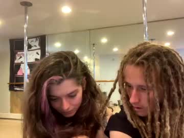 webcam couple sunny_daze904 today image #2624168