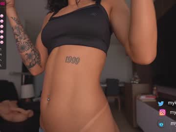 webcam girl mykinkybunny today image #3241519
