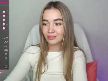 webcam girl yourvirusqueen_ today image #2210835