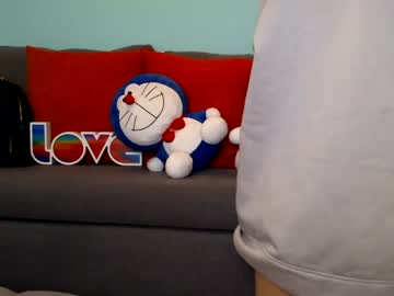 webcam girl asian_angel1994 today image #2743984