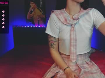 webcam girl maaarynip today image #996715