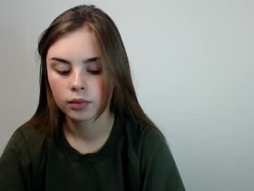 webcam girl omelia_cute today image #3979259
